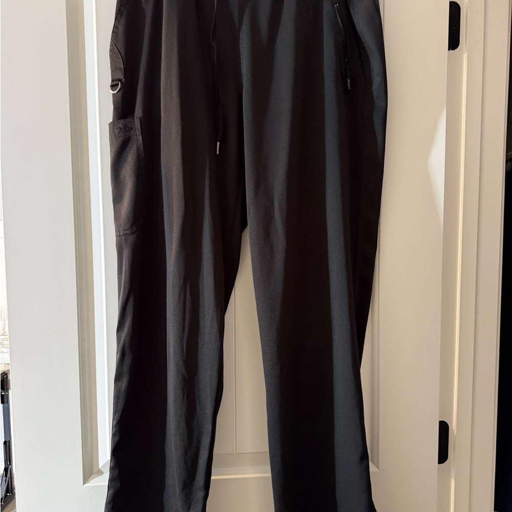 Ava Therese Black Scrub Pants